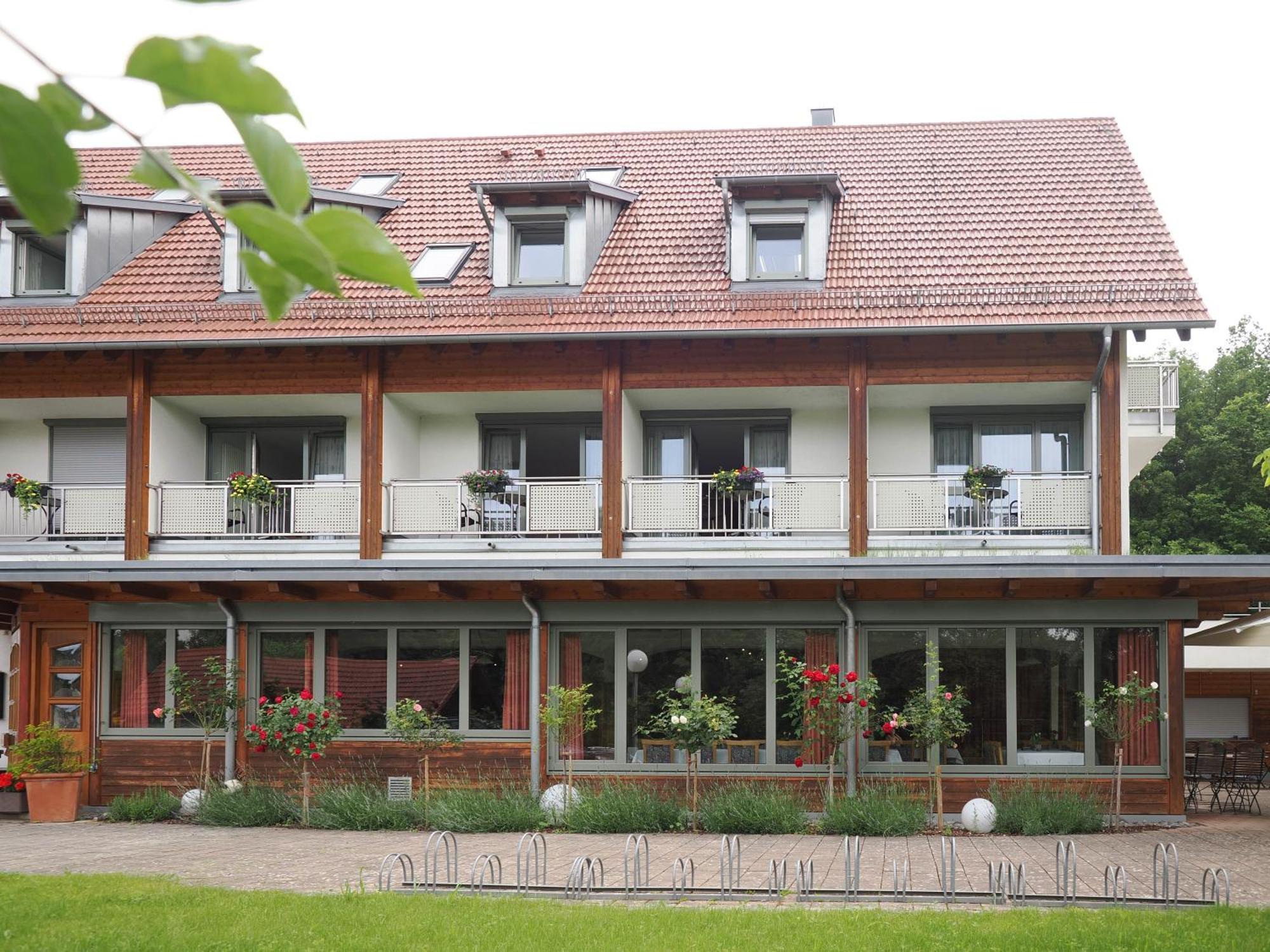 Landhotel Waldheim Pliezhausen Εξωτερικό φωτογραφία