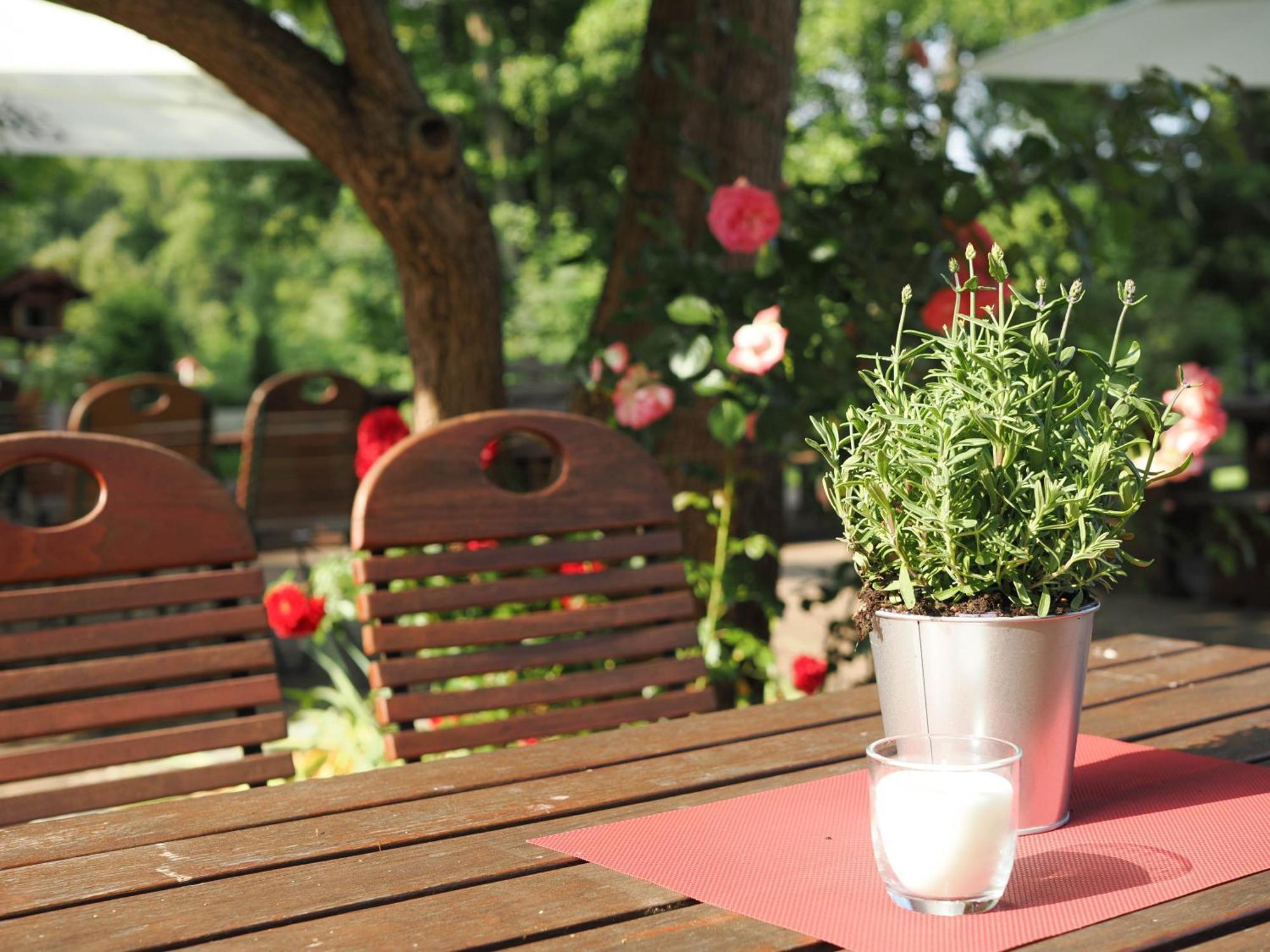 Landhotel Waldheim Pliezhausen Εξωτερικό φωτογραφία